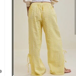 ☀️Aerie Yellow Striped Pants
